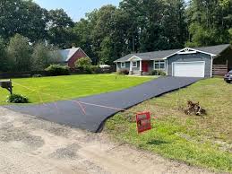 Best Driveway Border and Edging  in Conning Towers Nautilus Park, CT